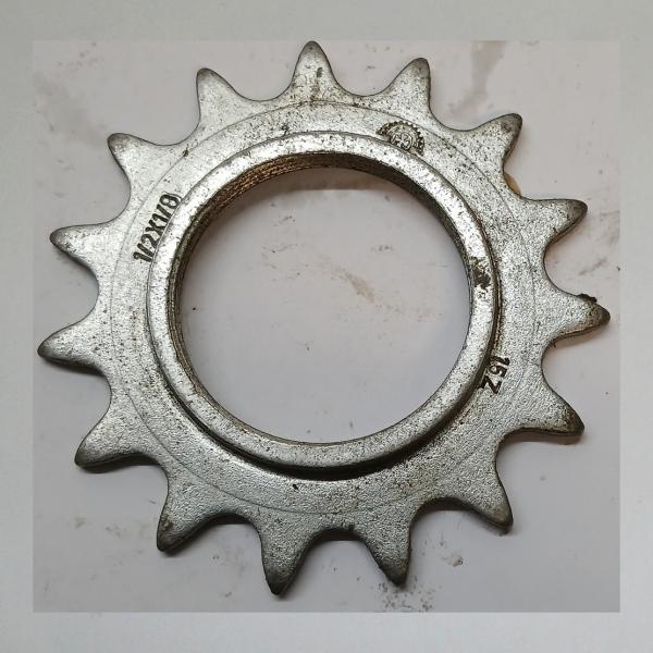 Ritzel fürs Fahrrad  1/2"x1/8" 15 Zähne, unbekannt