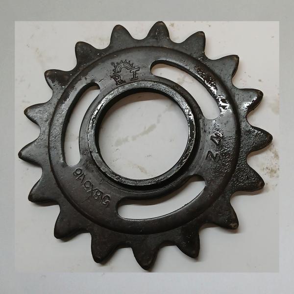 Ritzel fürs Fahrrad  5/8"x3/16" 17 Zähne, R T