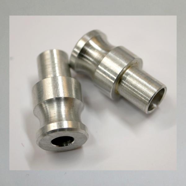 Tachowellen-Teil: Steckbolzen für den Tachoantrieb 16mm