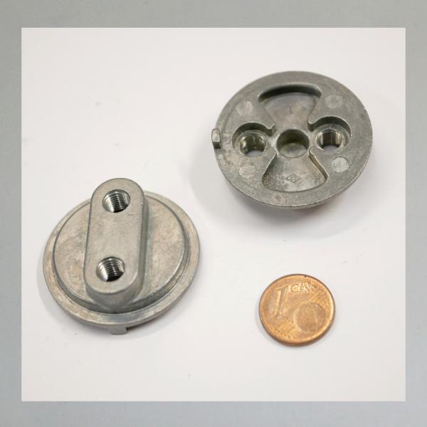 Deckelplatte (Zugdeckel) für Bing A und AJ-Vergaser mit 24, 26, 27 mm Durchlass und 2 Zügen---Ori. NEUTEIL---