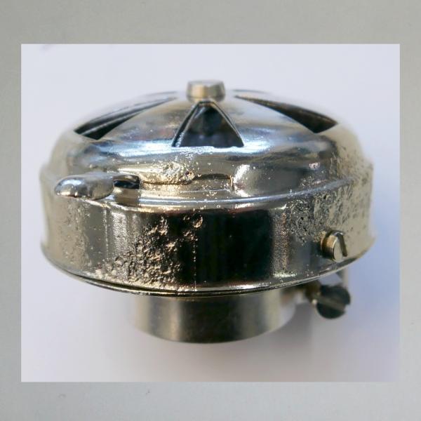 Preview: BING Blech-Luftfilter, mit Klappe, Steckanschluss 40mm/ Aussendurchmesser 84mm, 50er Jahre Ausführung!---Umgebaut auf Zerlegbarkeit--- -
