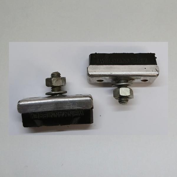 2 Bremsschuhe mit Gummi, Weinmann