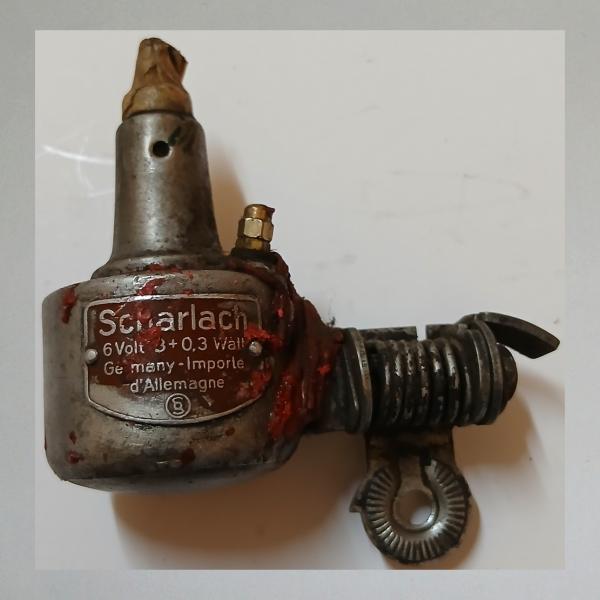 Dynamo Scharlach, defekt (6V 3 + 0,3W)