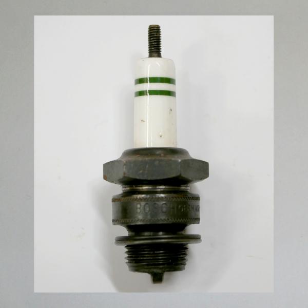 Preview: Zündkerze M175T1---M18x1,5---Wärmewert 175---Fabrikat BOSCH, alte Ausführung (Original alt, OVP, NOS) 50er Jahre