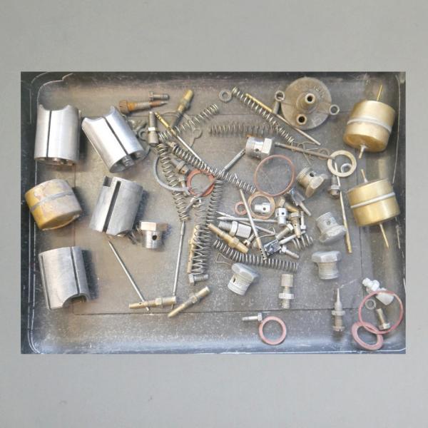Teilesammlung Altteile Graetzin Sa 24/1 und Sa 24/2 für BMW R75 (R 75)