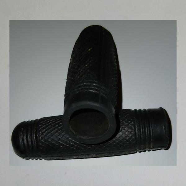 Preview: 2 Griffe für Fahrrad schwarz, beschriftet mit "W" oder "M"