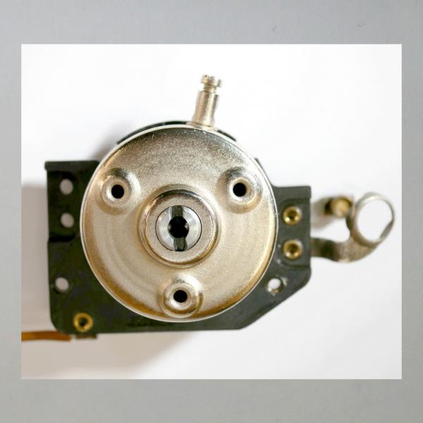 Hella Zündschloss (3 Schrauben) mit 1 Lampenaufnahme f. Generator---Top instandgesetzt---