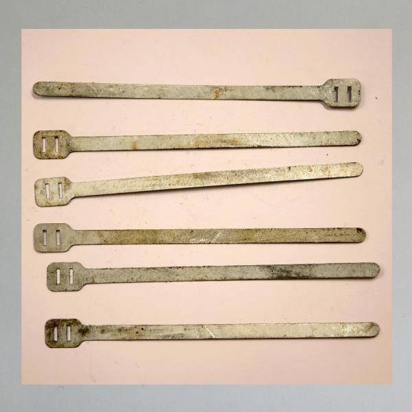 Kabelbinder aus Metall: Eisen verzinkt, Länge 140mm