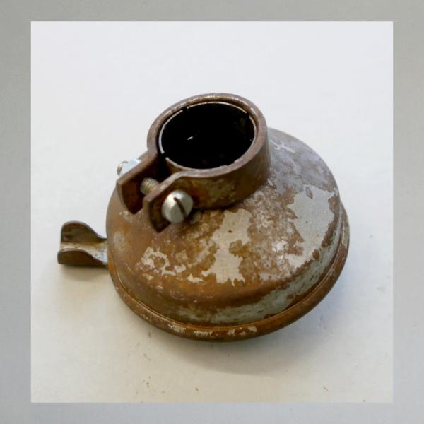 KNECHT Blech-Luftfilter, mit Klappe, Steckanschluss 20mm/ Aussend. 56mm, für Amal, Graetzin, Bing Vergaser 30er/40er Jahre---Originalerhalten---