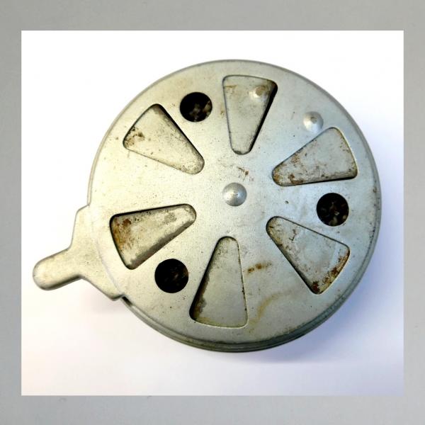 Knecht Blech-Luftfilter z.B. für DKW  RT 200, mit Klappe/Blende, Steckanschluss 40mm---neu verzinkt---