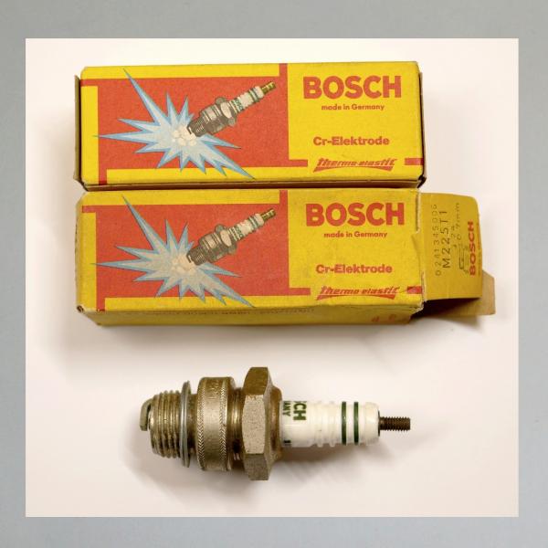 Zündkerze M225T1---M18x1,5---Wärmewert 225---Fabrikat Bosch (Original alt, OVP, NOS) 60er Jahre