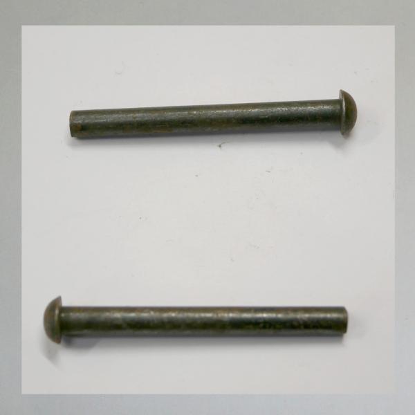 Aufnahmebolzen/ Niete für Batteriespannband: 5x50mm