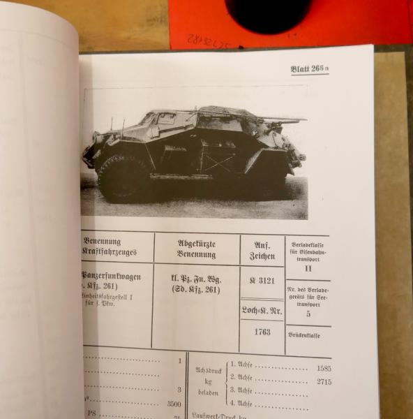 Buchkopie: Anahltswerte über Kraftfahrzeuge und Gerät (10.4.1940) der Wehrmacht