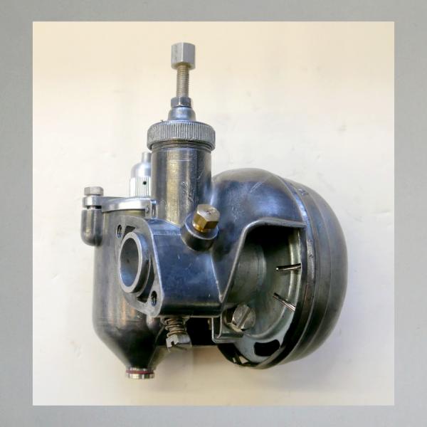 Preview: Fichtel+Sachs Vergaser 98 Modelle ab 1950, 3PS - 40mm Bolzenabstand---Filterkappe original erhalten---