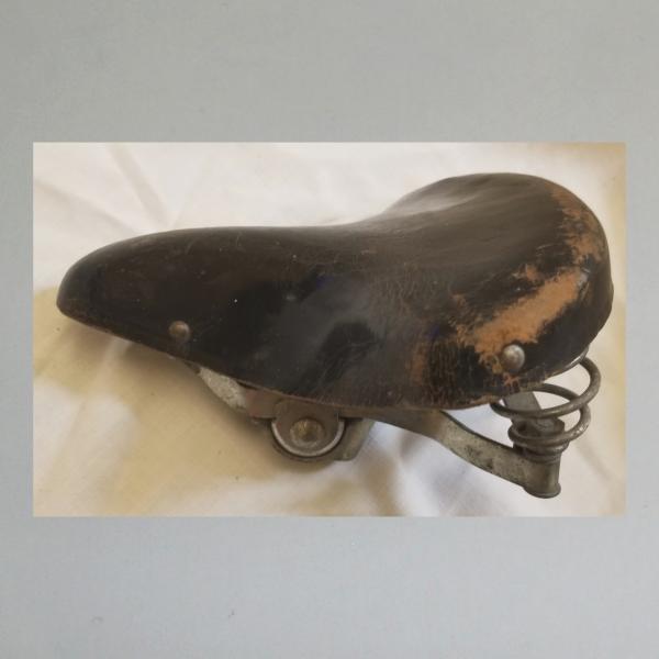 1 Fahrradsattel IFA für Damen Leder