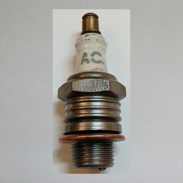 Zündkerze von AC., 30er Jahre---Gebraucht und gereinigt