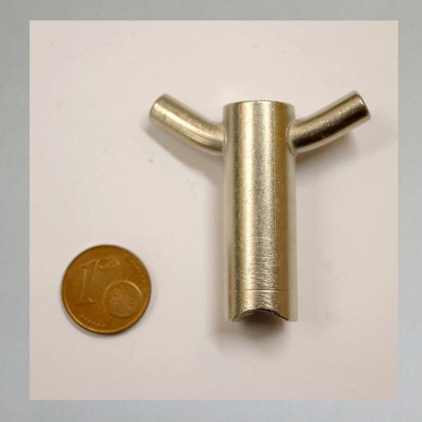 Zündapp KS 600 (KS600)---Flügel Mutter für Bremsgestänge. Auch für DB 200, 250, K500, K800 usw---Stahl vernickelt---