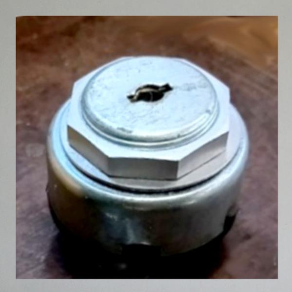 Zündschloss mit Zentralbefestigung, original Bosch SSH4L12---Orig. NEU---ohne Verpackung