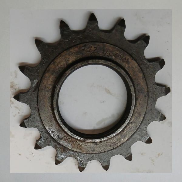 Ritzel fürs Fahrrad  1/2"x3/16" 17 Zähne, unbekannt