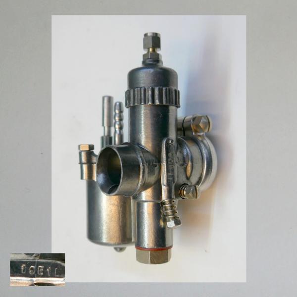 Amal Vergaser (19E1L)  Adler M 200 (A) (M200)--Fabrikneu/ NOS---