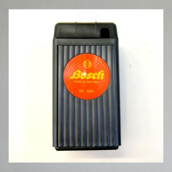 Batteriegehäuse leer, schwarzes Kunststoffgehäuse mit Deckel---Höhe 155cm---