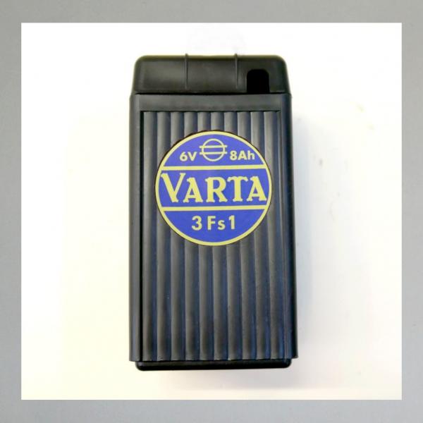 Batteriegehäuse leer, schwarzes Kunststoffgehäuse mit Deckel---Höhe 155cm---