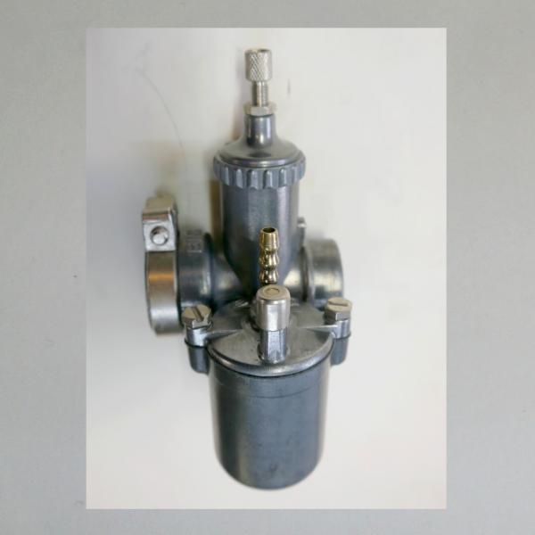 Leergehäuse mit passendem Gasschieber: Bing Vergaser DKW RT 125/2, Typ 1/20/25