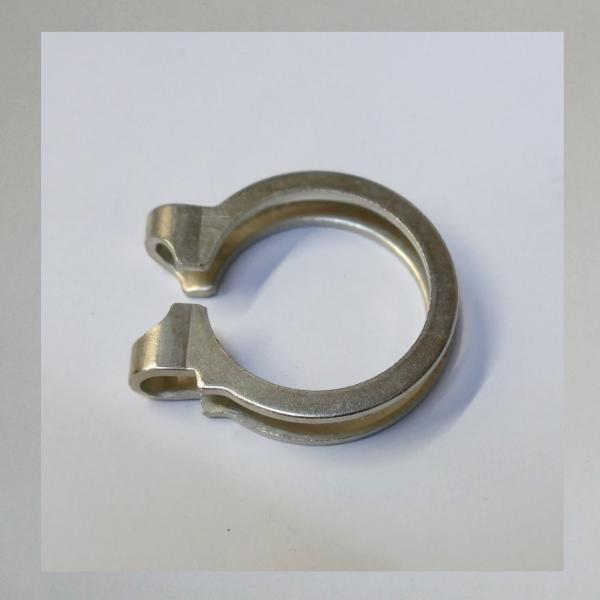 (59-050)  Klemmring/ Schelle innen 33mm für Bing Vergaser mit 18, 20, 22mm Durchlass---Ausführung "D" ---Orig. Neuteil---Ausführung in schwarz---