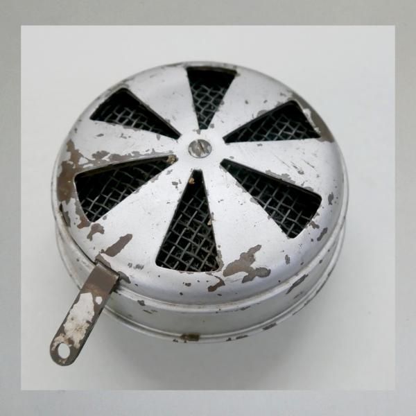 BING Blech-Luftfilter mit Klappe, Anschluss: 40mm/ Aussendurchmesser 113mm---Original erhalten---