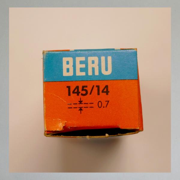 Zündkerze W145T1---M14x1,25---Wärmewert 145---Fabrikat Beru (Original alt, OVP, NOS) 60er Jahre