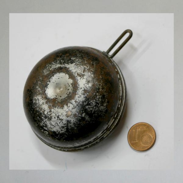 BING Blech-Luftfilter, mit Klappe, Steckanschluss 20mm/ Aussend. 61mm, nur für Bing Vergaser 30er/40er Jahre---originalerhalten---
