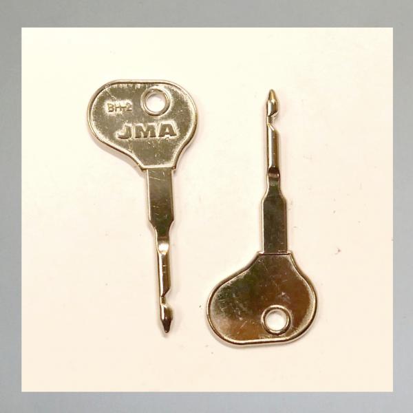 Zündschlüssel für Bosch Universal-Zündschloss---Repro---mit Bosch Emblem (z.B Heinkel Tourist)
