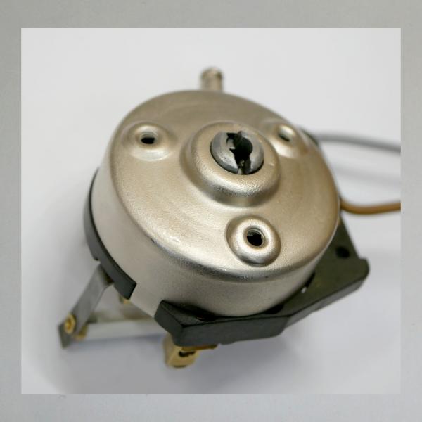 Hella Zündschloss Typ 31/27 (3 Schrauben Befestigung)---Gebrauchtes Originalteil---