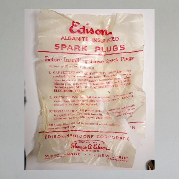 Zündkerze von Edison/ Spritdorf (USA), 20er jahre, TOP Zustand, grosse auffallend schöne Kerze, Typ "14"