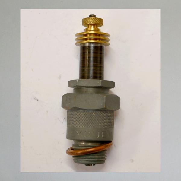 Glimmerkerze, Glimmerzündkerze, Zündkerze von Eyquem (FR), 30er jahre, TOP Zustand, NEU