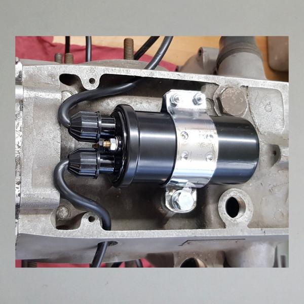 Einbaufertige Zündspule neu für Zündapp KS600 und KS601, Doppelzündspule mit Universalhalterung---6Volt---KS 600, 601