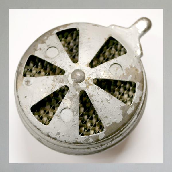 Knecht Blech-Luftfilter für DKW RT 125/2, Steckanschluss 30---Orig. Gebraucht---