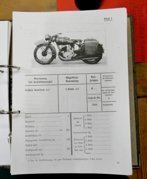 Buchkopie: Anahltswerte über Kraftfahrzeuge und Gerät (10.4.1940) der Wehrmacht