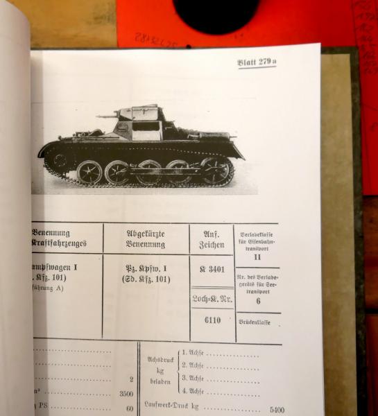 Buchkopie: Anahltswerte über Kraftfahrzeuge und Gerät (10.4.1940) der Wehrmacht