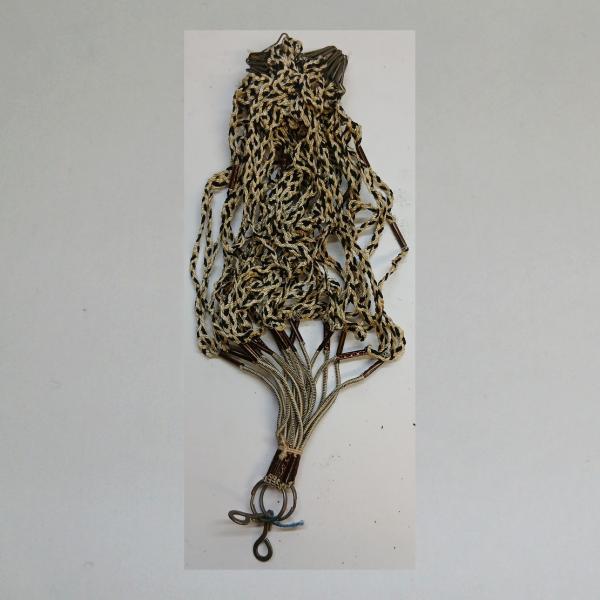 Rockschutznetz Fahrradnetz passend für 26" und 28", weiß/schwarz Flechtoptik