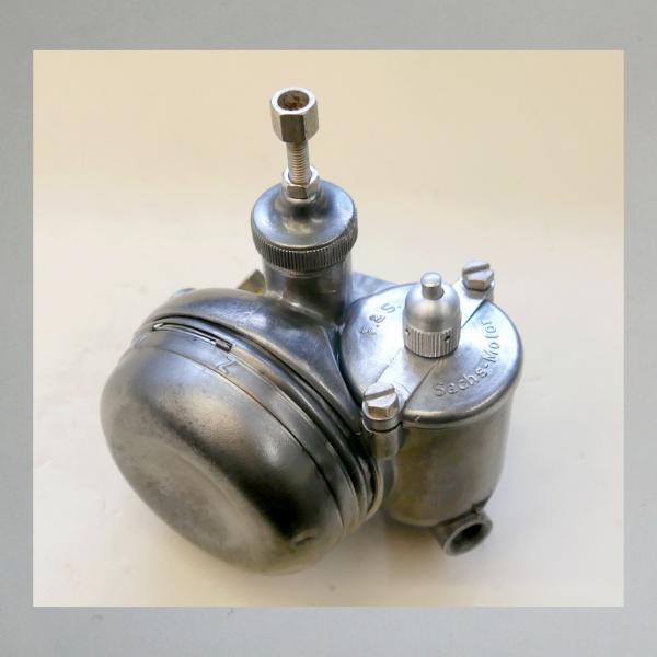 Fichtel+Sachs Vergaser 98 Modelle ab 1950, 3PS - 40mm Bolzenabstand---Filterkappe original erhalten---