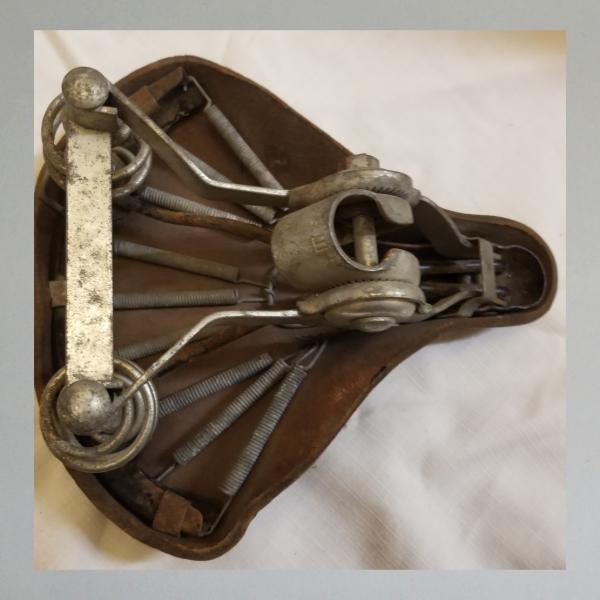1 Fahrradsattel IFA für Damen Leder