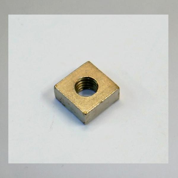 4-Kant-Mutter M5 für Luftfilter (Luftfilterschelle), Stahl vernickelt---SW12---