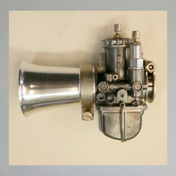 Sporttrichter/ Ansaugtrichter 42er Steckanschluss mit Klemmung---leichte, gezogene Ausführung---