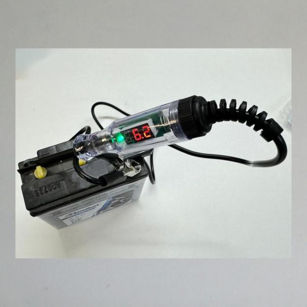Voltmeter, Spannungsprüfer, moderne Ausführung mit Voltmeter, 6-36 Volt, ZIP